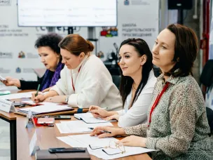 Отборочный региональный этап Всероссийского конкурса профессионального мастерства работников сферы дополнительного образования «Сердце отдаю детям». 