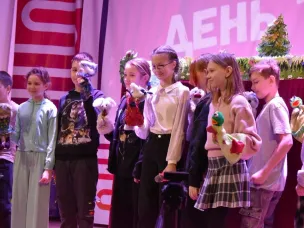 Дорогие друзья! Завершился первый день Фестиваля школьных театров "Театральная "Сфера" в рамках тематической смены ДСООЦ "Салют" для ребят театралов!