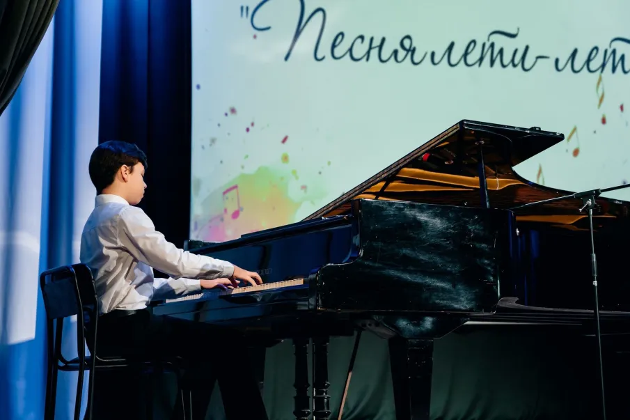 Теплый юбилей и семейное творчество: творческий вечер Надежды Яковлевны Брейнер прошел в НЦ «Сфера». 