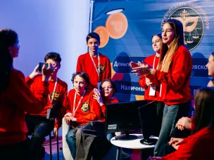 Финансы под софитами: в Нижнем Новгороде впервые прошёл фестиваль школьных театральных постановок по финансовой грамотности